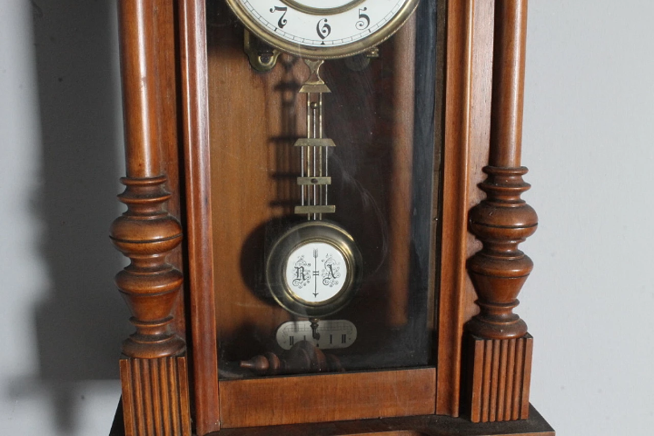 Walnut Junghans pendulum clock, early 20th century 9