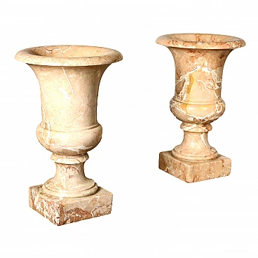 Coppia di vasi in marmo, inizio '900