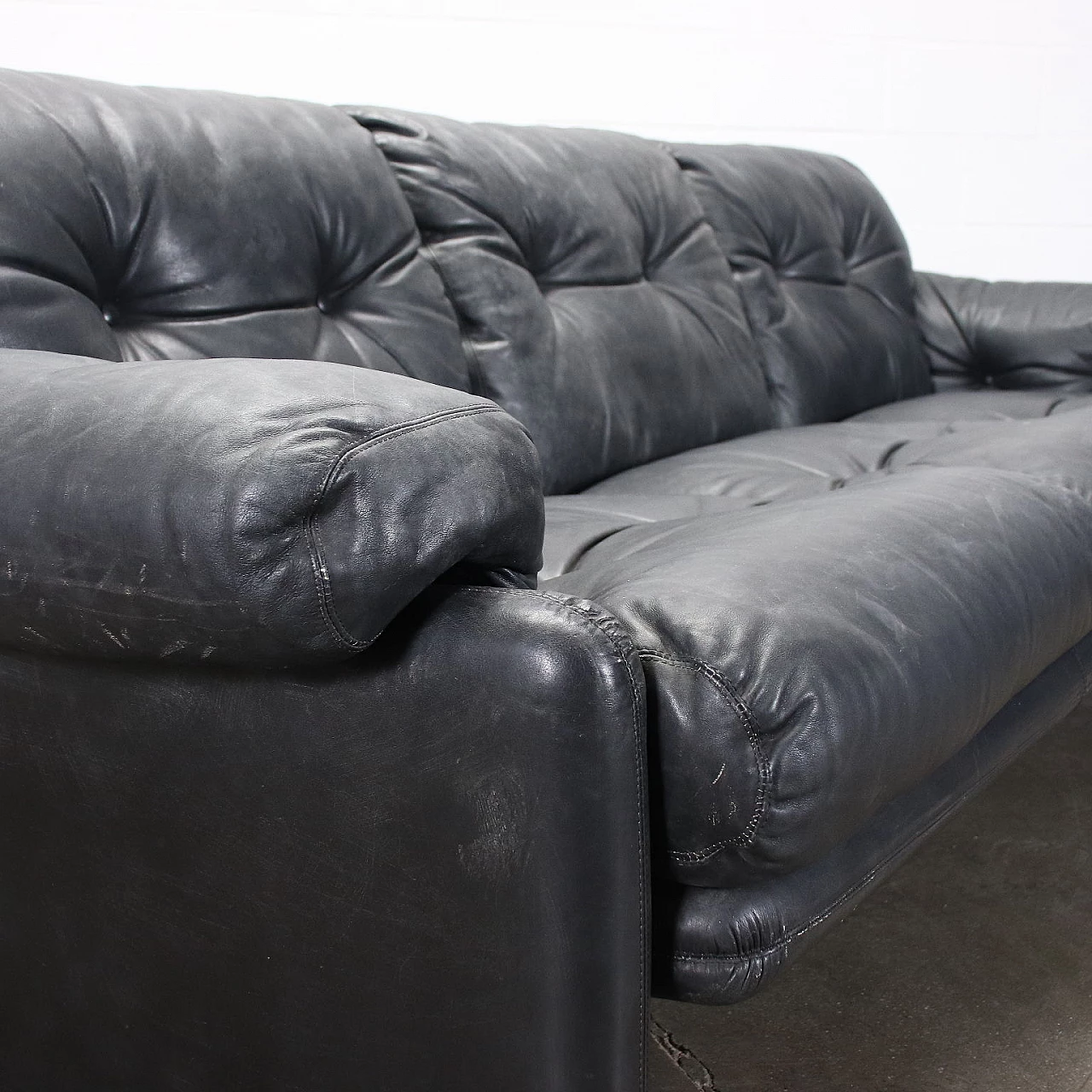 Coronado leather sofa by Tobia Scarpa for C&B, 1960s 4