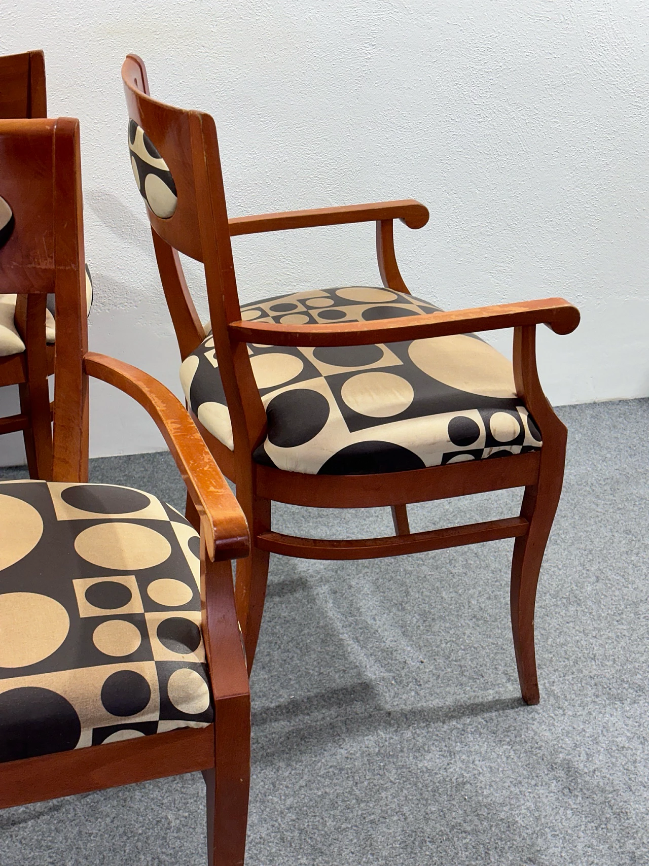 4 Armchairs in wood and geometric fabric, 1970s 4