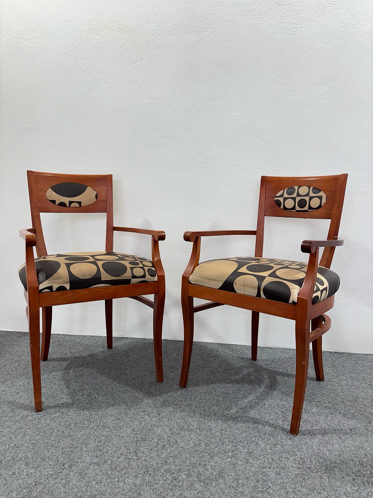 4 Armchairs in wood and geometric fabric, 1970s 8