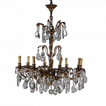8-Light chandelier in gilded bronze with glass pendants