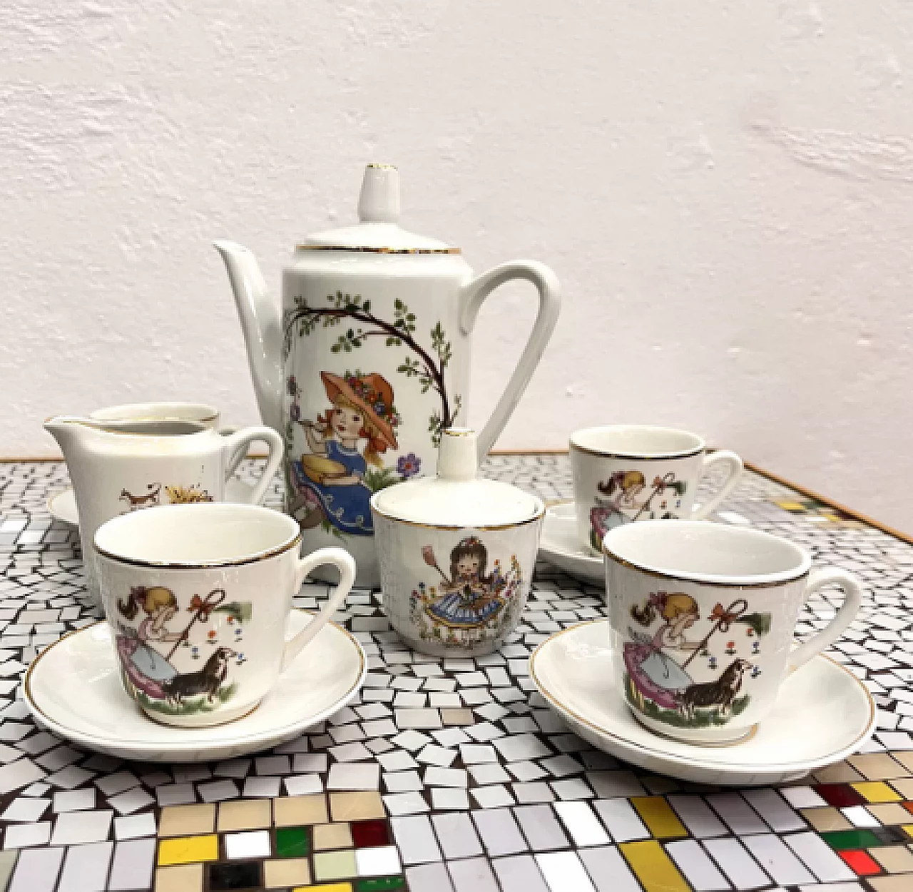 Servizio da tè/caffè giocattolo per bambini in porcellana, anni '70 4