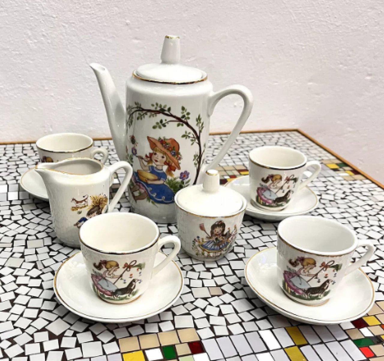 Porcelain children's toy tea/coffee service, 1970s 5