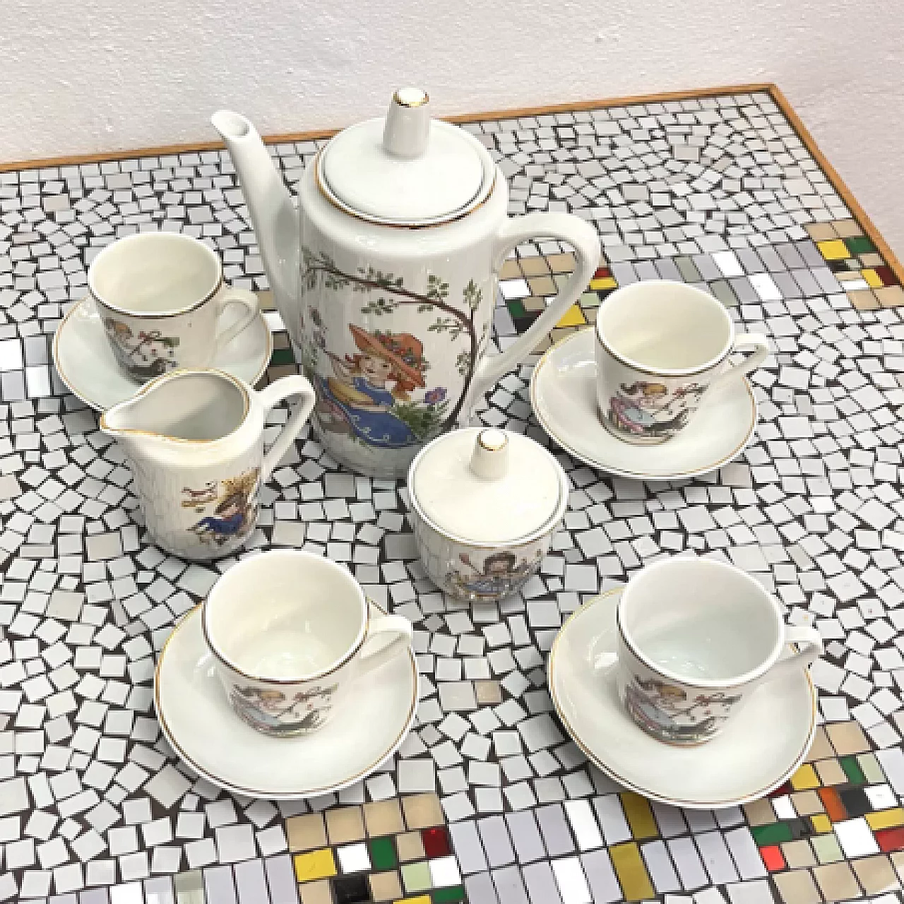 Porcelain children's toy tea/coffee service, 1970s 7