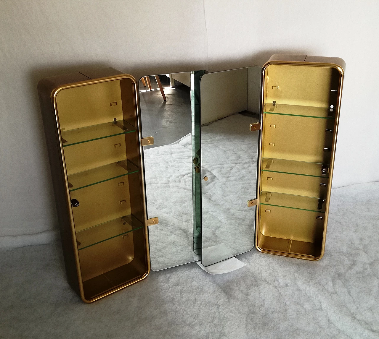 Coppia di specchi contenitore di Jean Pierre Design, anni '70 18