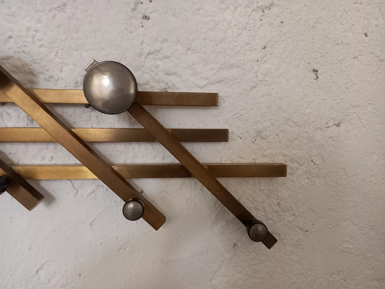 Gilded metal coat stand, 1970s 2