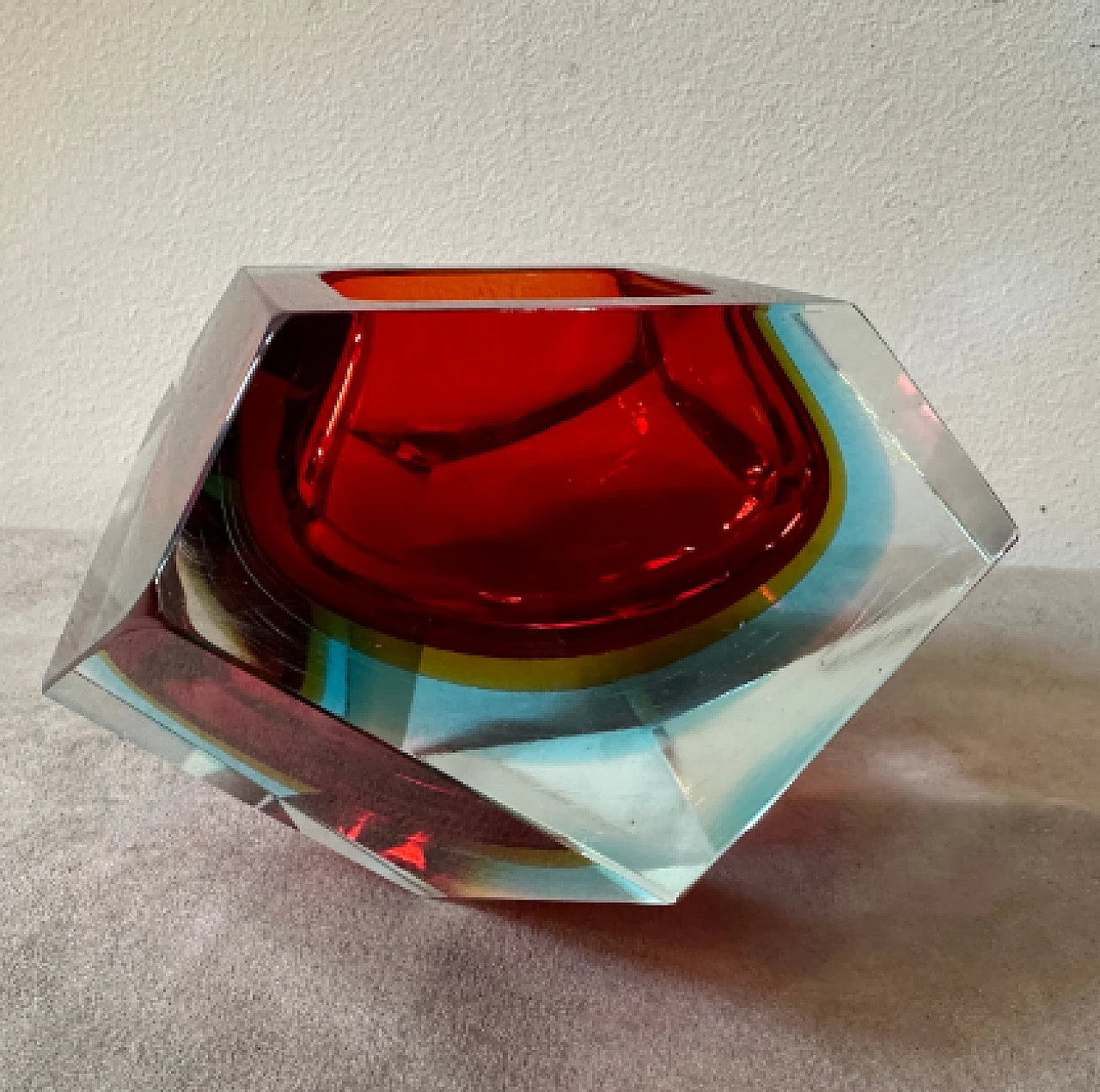 Faceted Murano glass ashtray by Seguso, 1970s 2