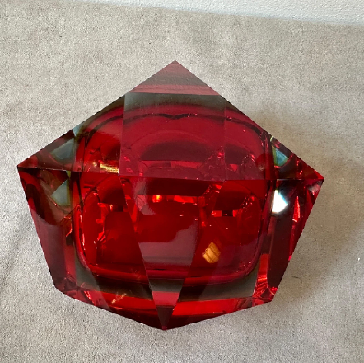 Faceted Murano glass ashtray by Seguso, 1970s 7