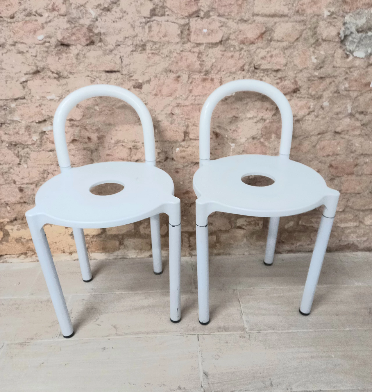 Pair of Polo chairs by Anna Castelli Ferrieri per Kartell, 1995 4