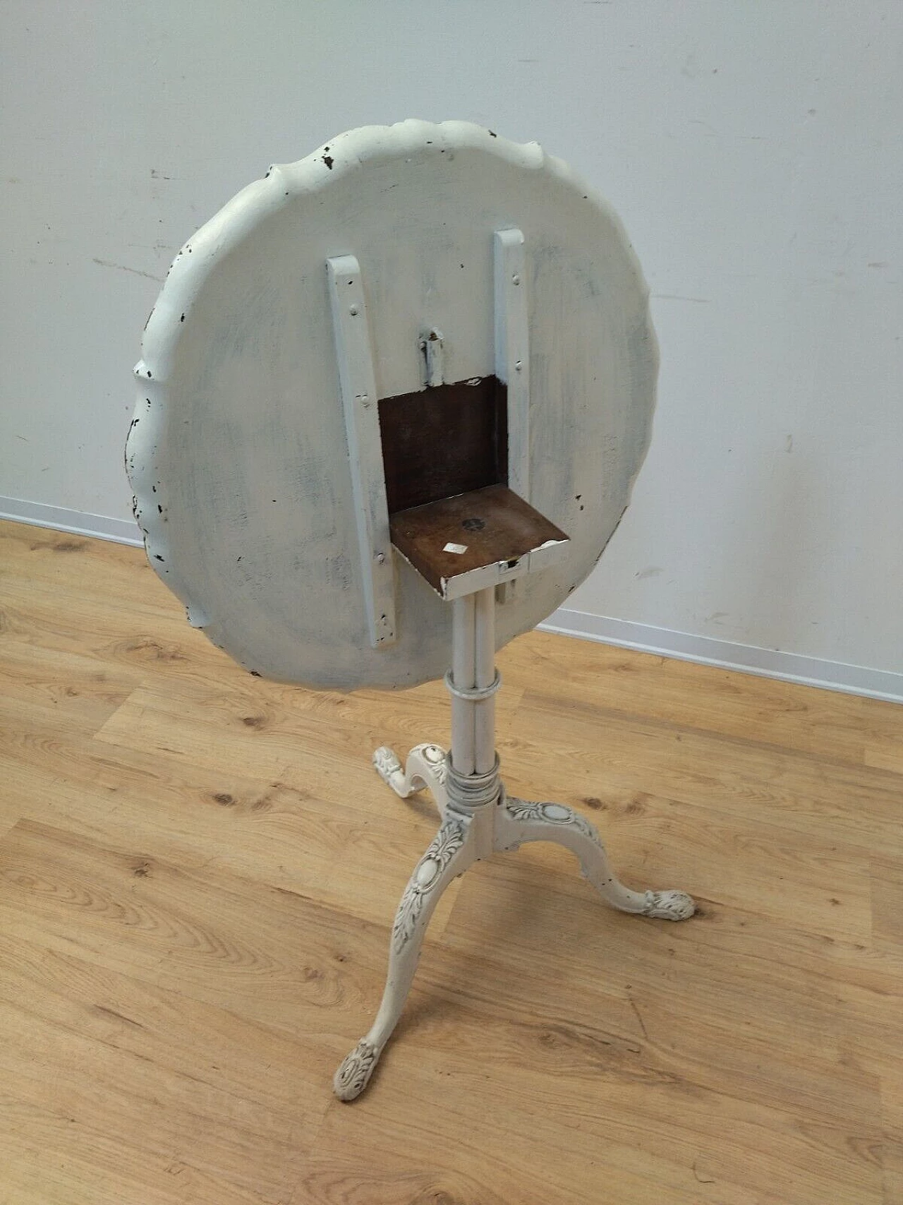 Tavolino stile Barocchetto in legno bianco, inizio '900 15