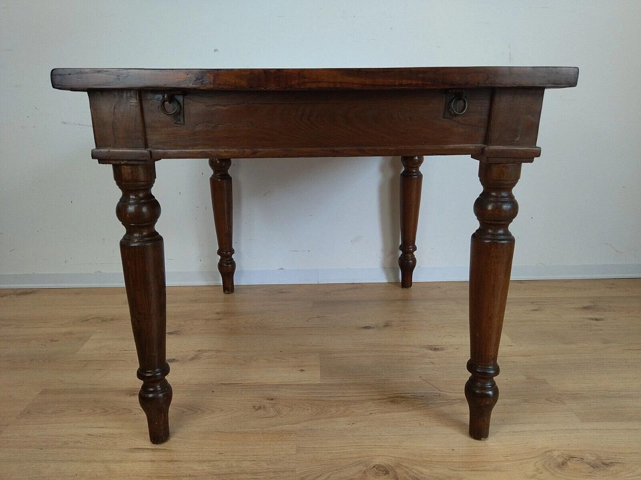 Chestnut and poplar extendable table, early 20th century 14