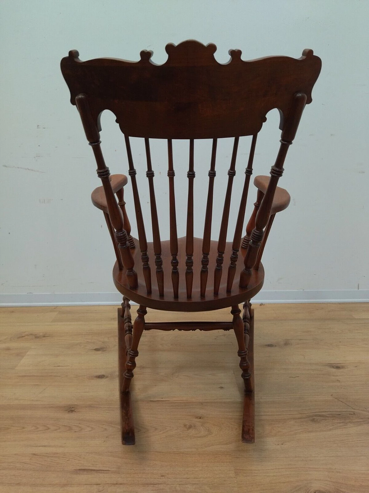 Walnut-stained beech rocking chair 6