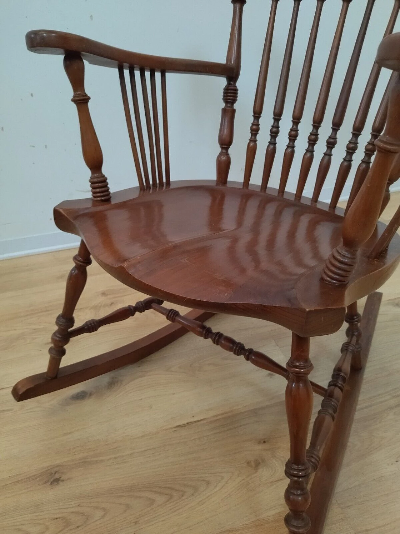 Walnut-stained beech rocking chair 14