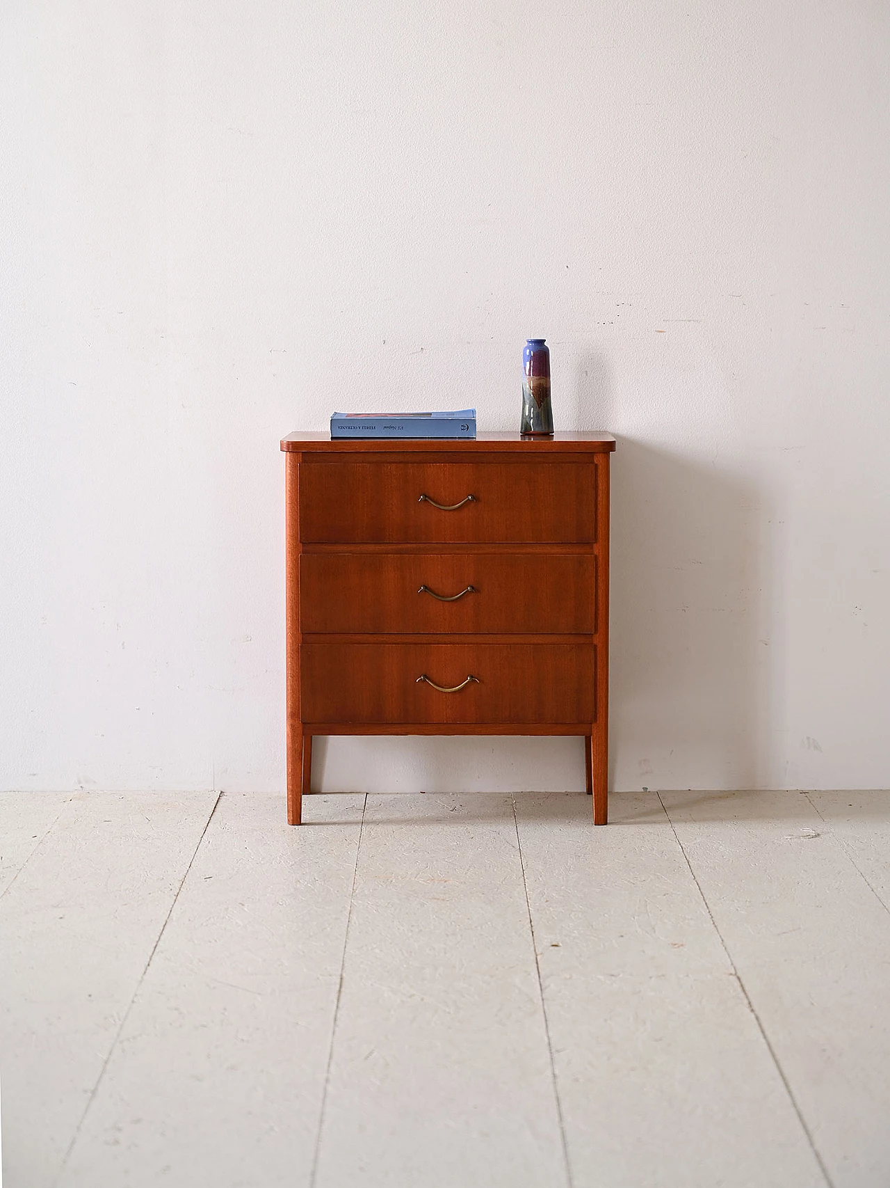 Mahogany chest of drawers with metal handles, 1960s 1