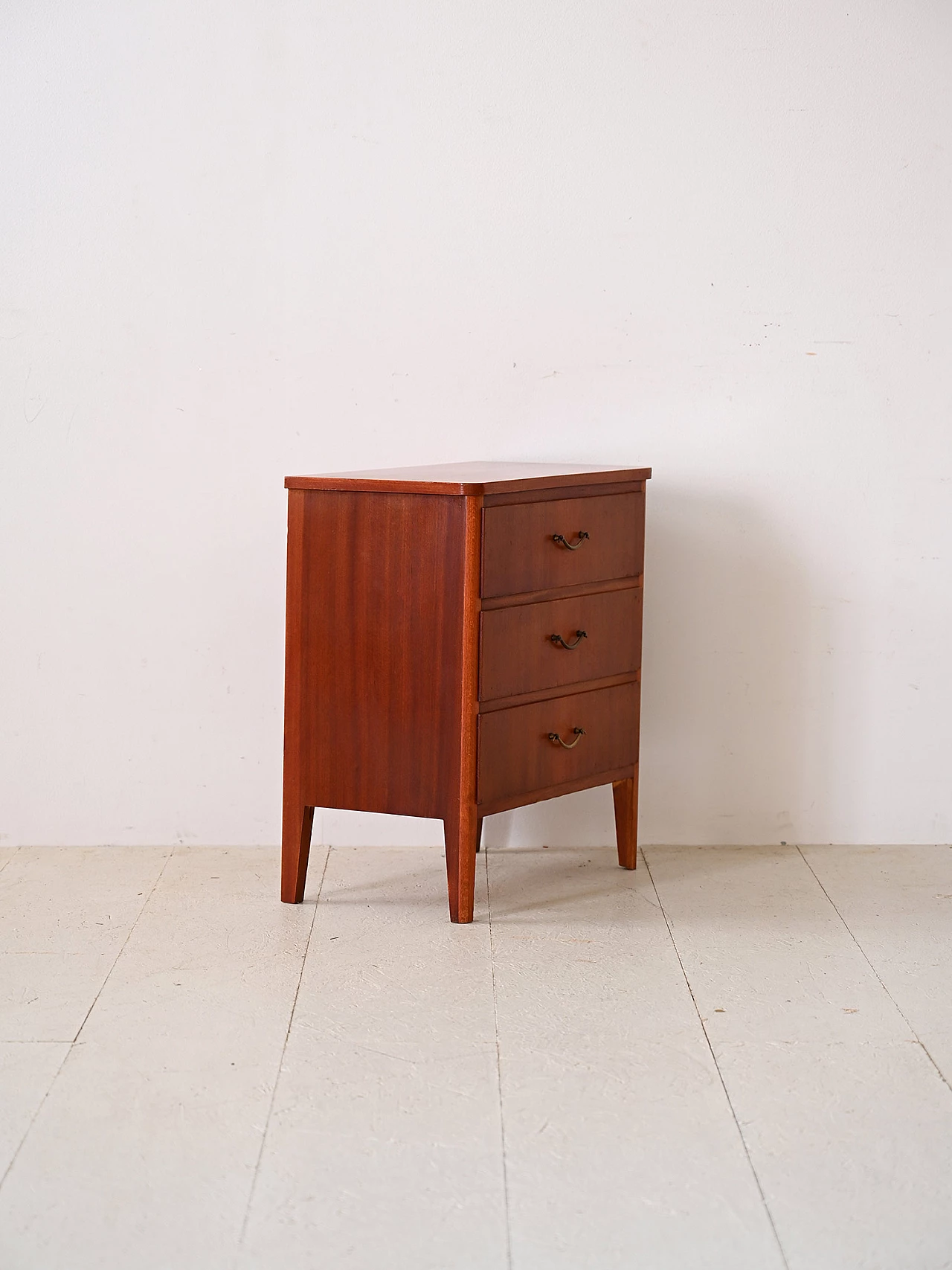 Mahogany chest of drawers with metal handles, 1960s 3