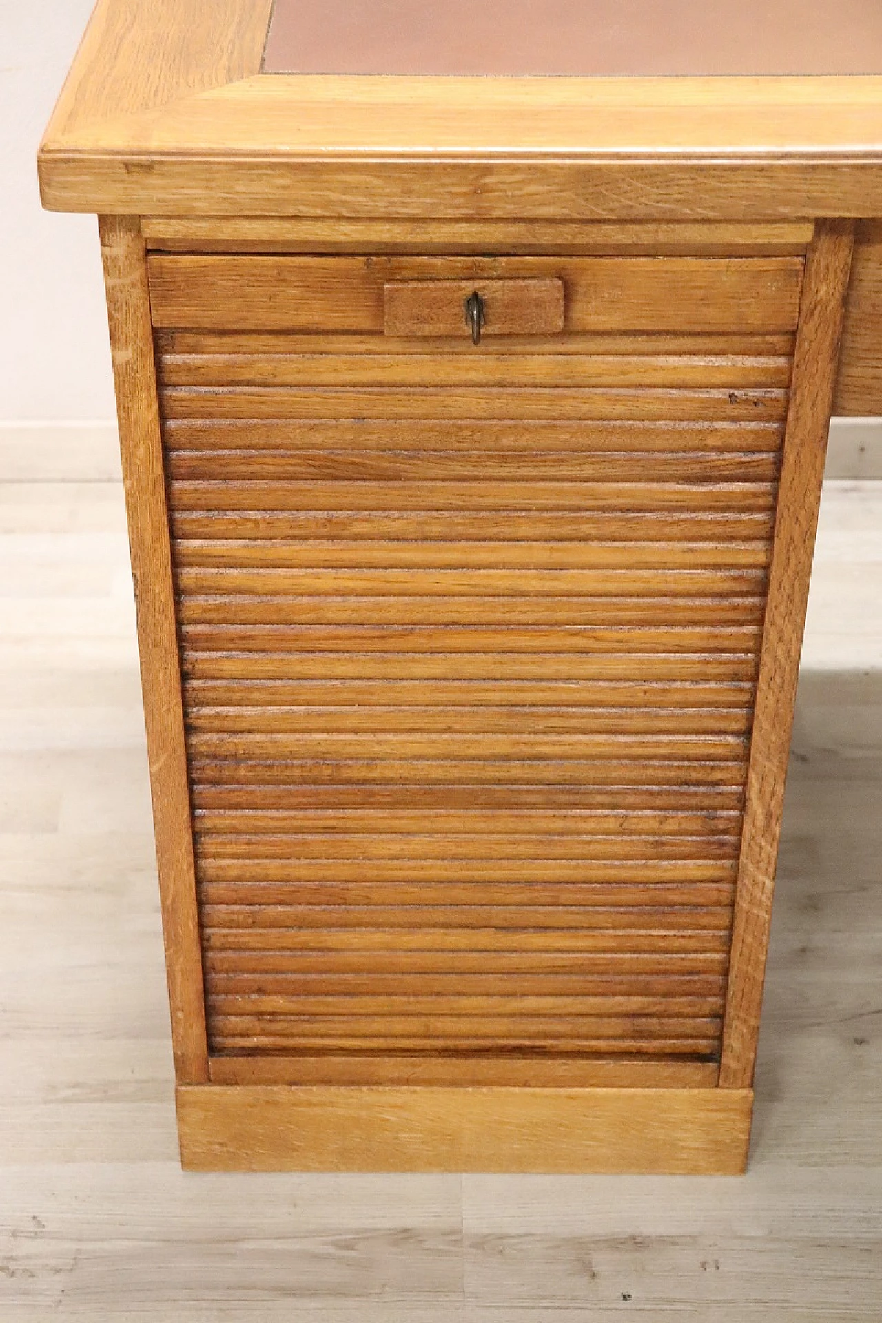 Desk in oak wood and leather with two doors, 1940s 4