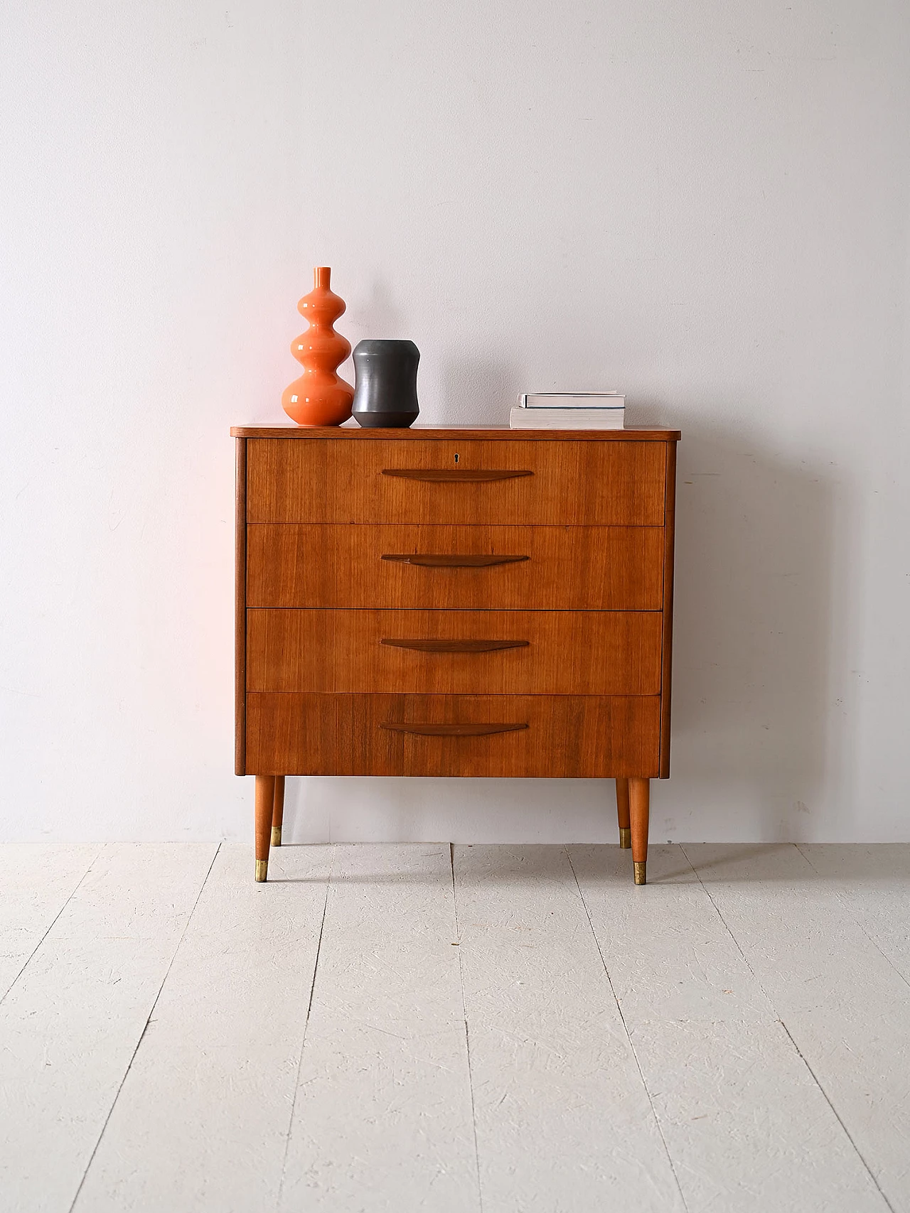 Teak chest of drawers with wooden handles, 1960s 1