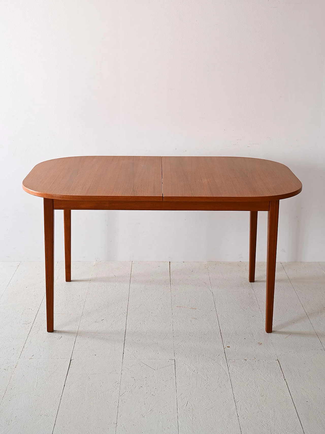 Oval extending teak table, 1960s 1