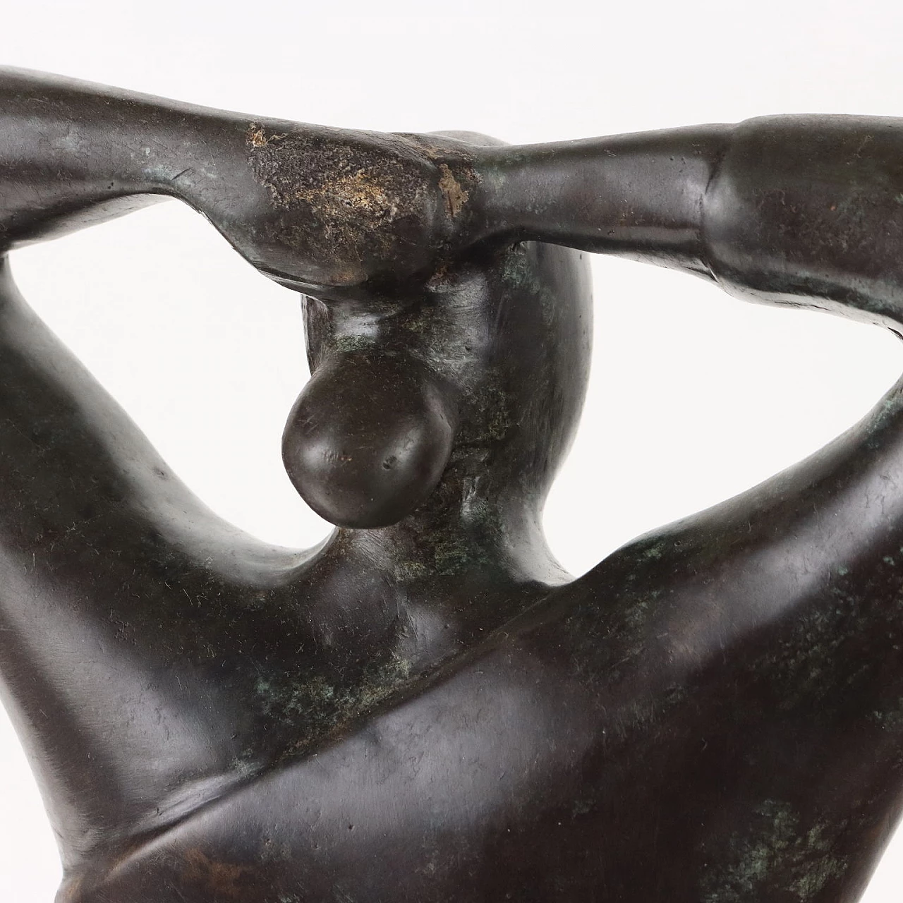 Icart, scultura in bronzo di figura femminile 6