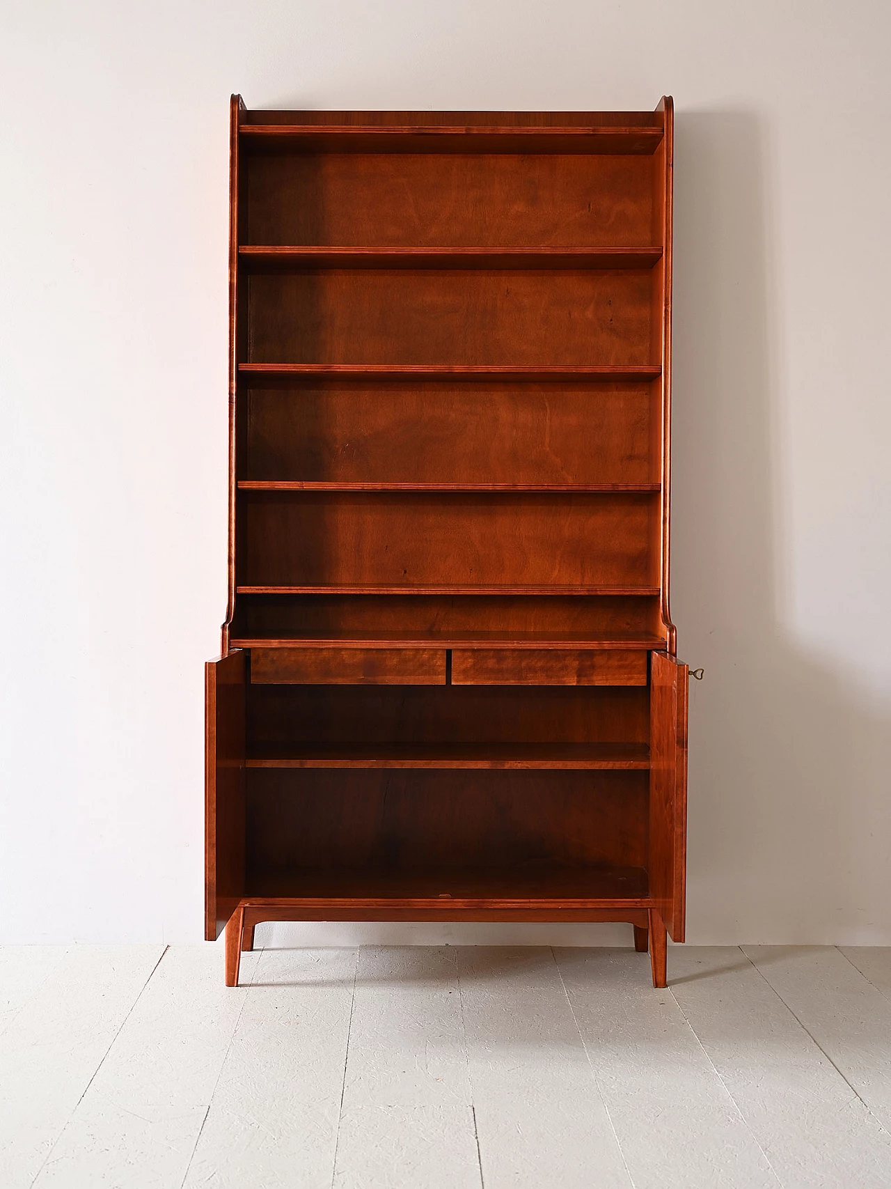 Libreria svedese in legno con ante con serratura, anni '60 3