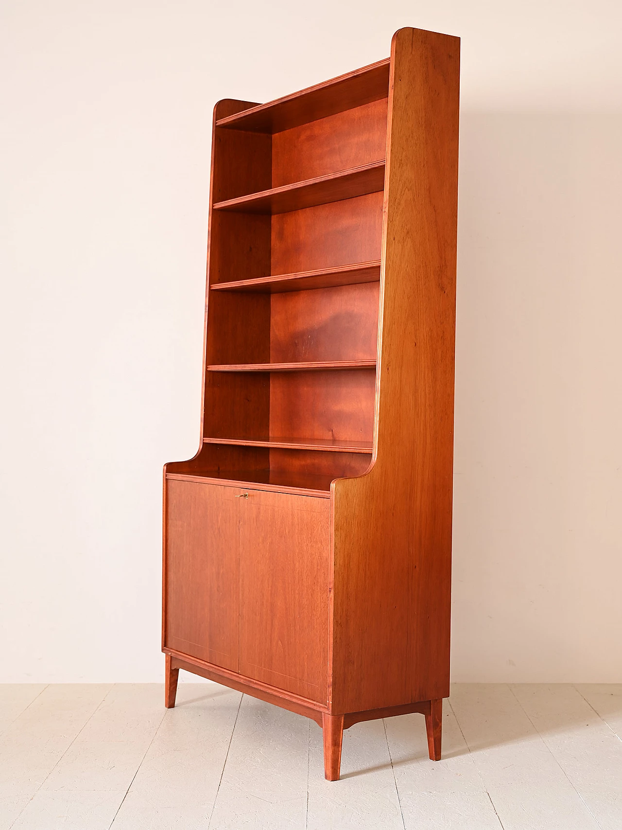 Libreria svedese in legno con ante con serratura, anni '60 5