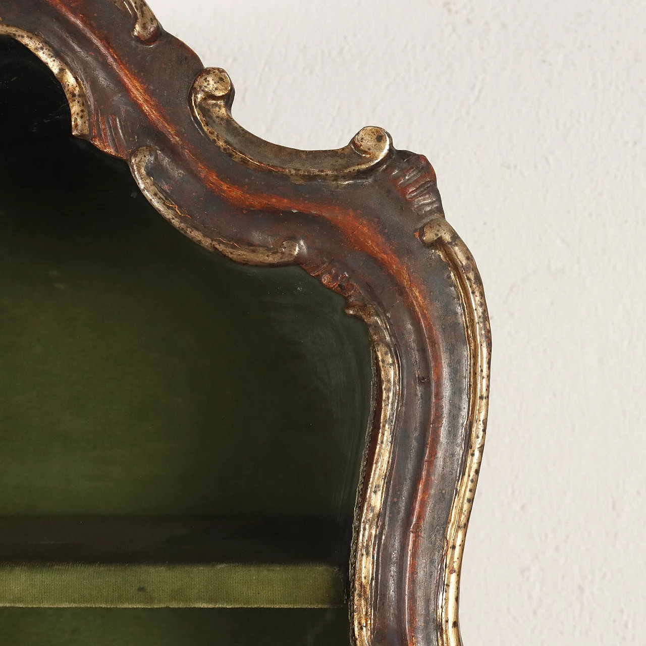 Teca pensile in stile Rococò in legno e vetro, inizio '900 6