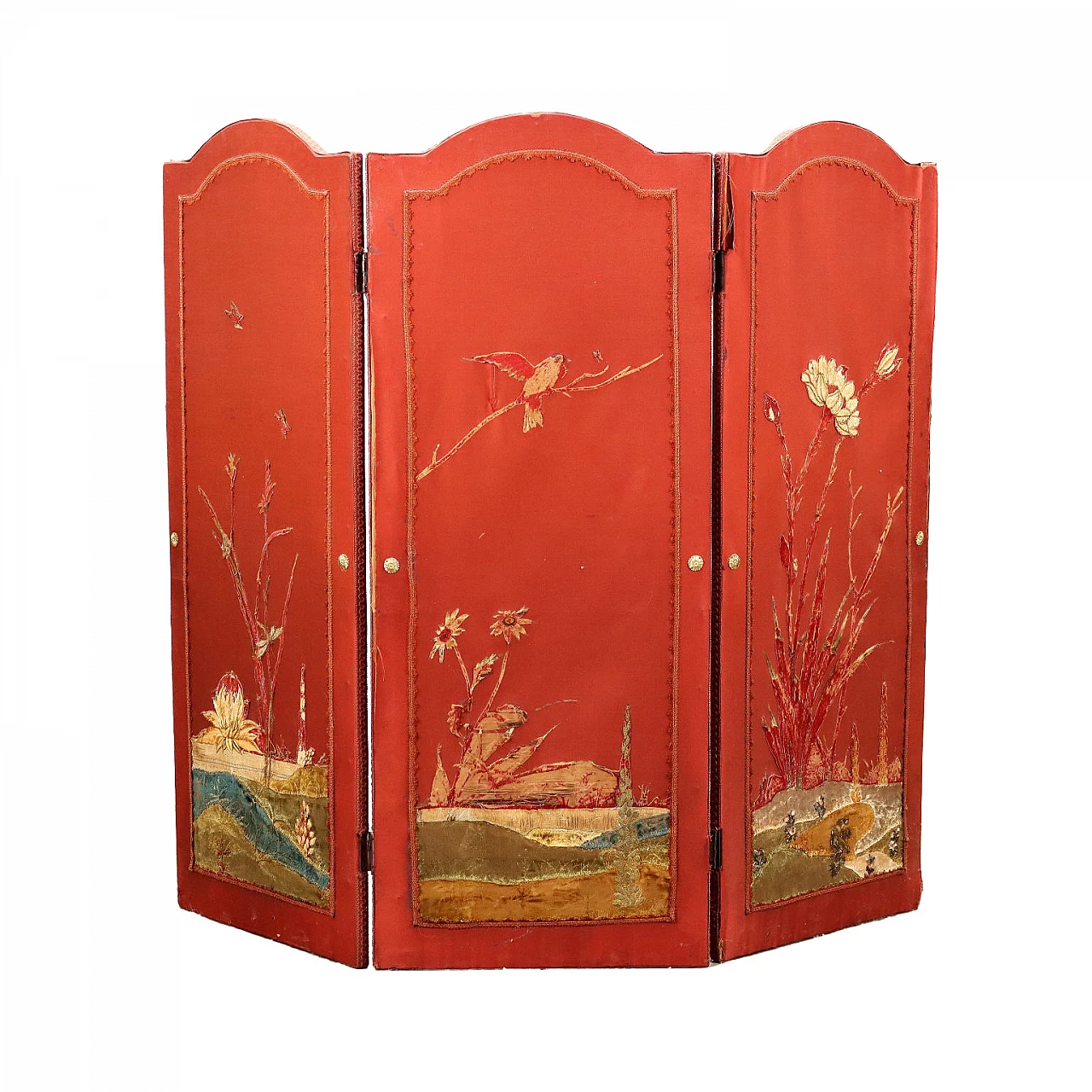 Chinoiserie-style screen with embroidered silk covering, early 20th century 1