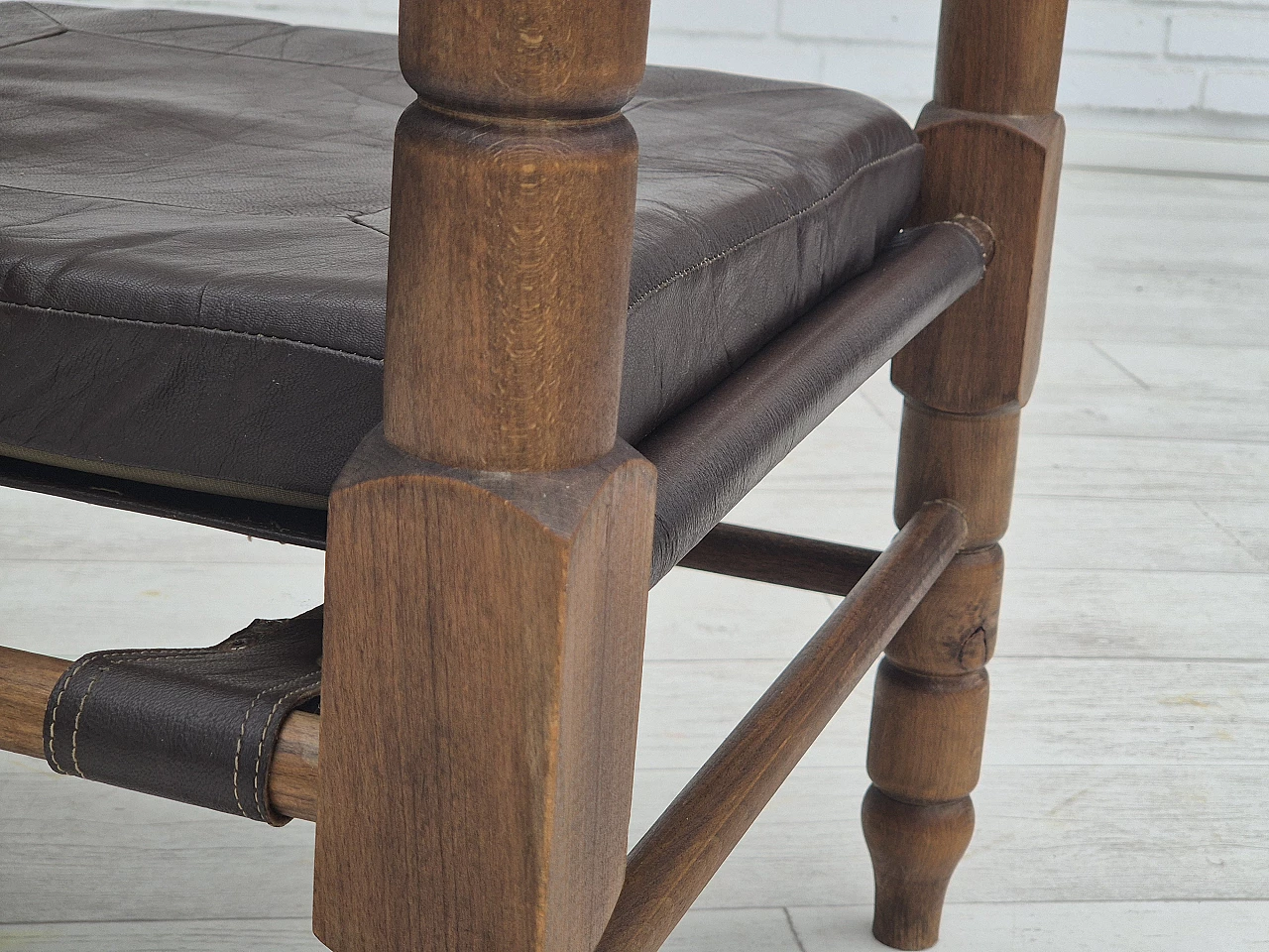 Poltrona safari in pelle marrone e faggio, anni '60 3