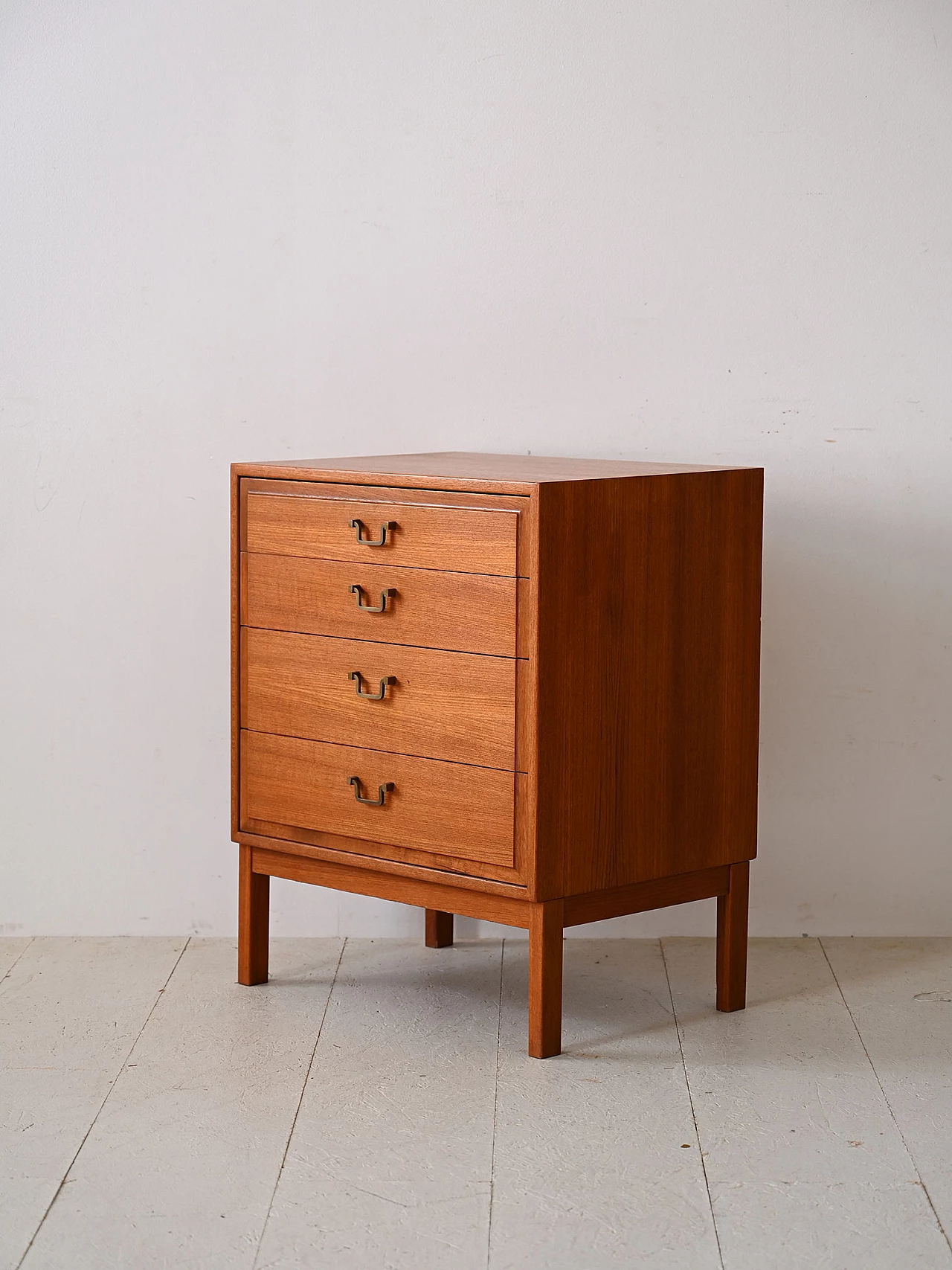 Wooden chest of drawers with metal handles, 1960s 4