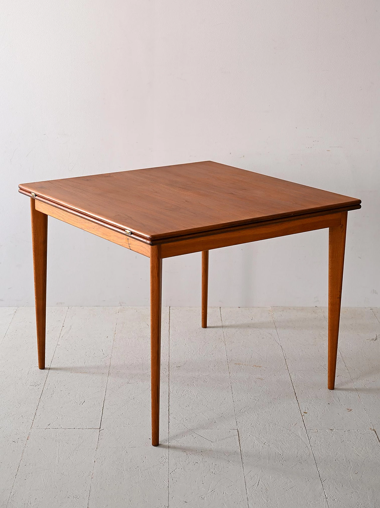 Tavolo quadrato allungabile in teak, anni '60 6