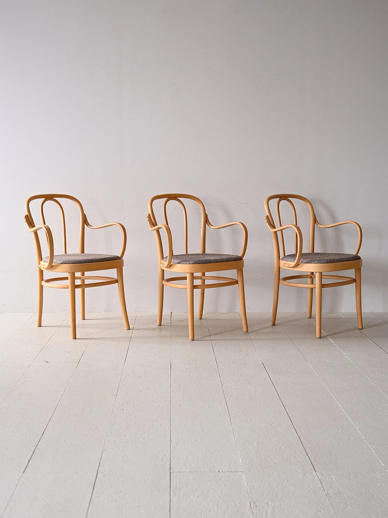 6 Wien beechwood chairs with padded seat, 1960s 4