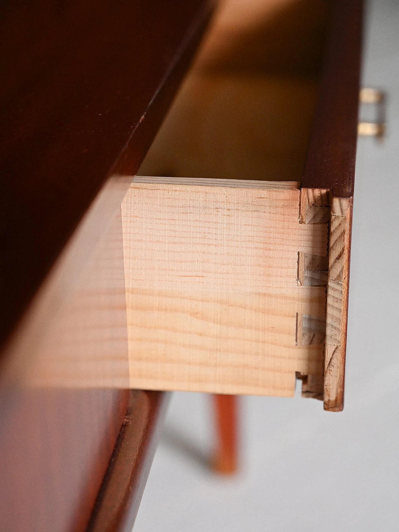 Libreria scandinava in mogano, anni '60 9