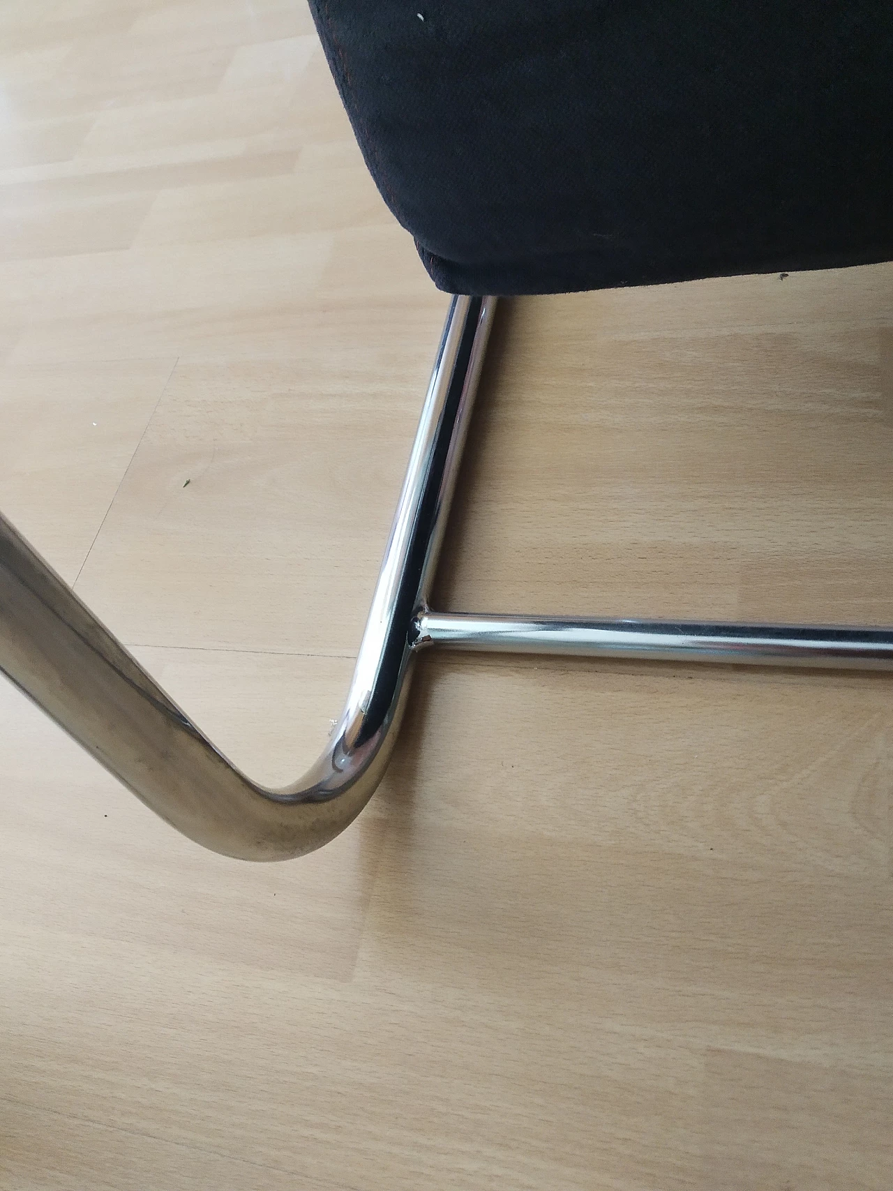 Coppia di poltrone Gipsy in tessuto antracite di Felicerossi 30