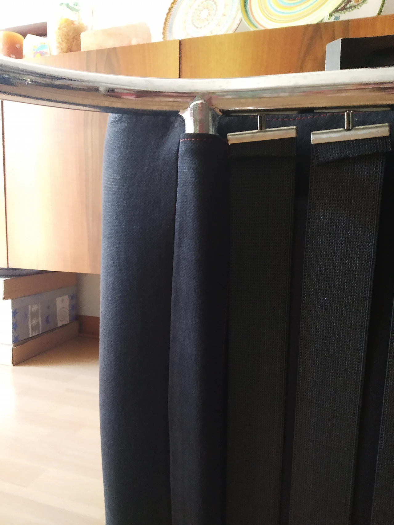 Coppia di poltrone Gipsy in tessuto antracite di Felicerossi 103