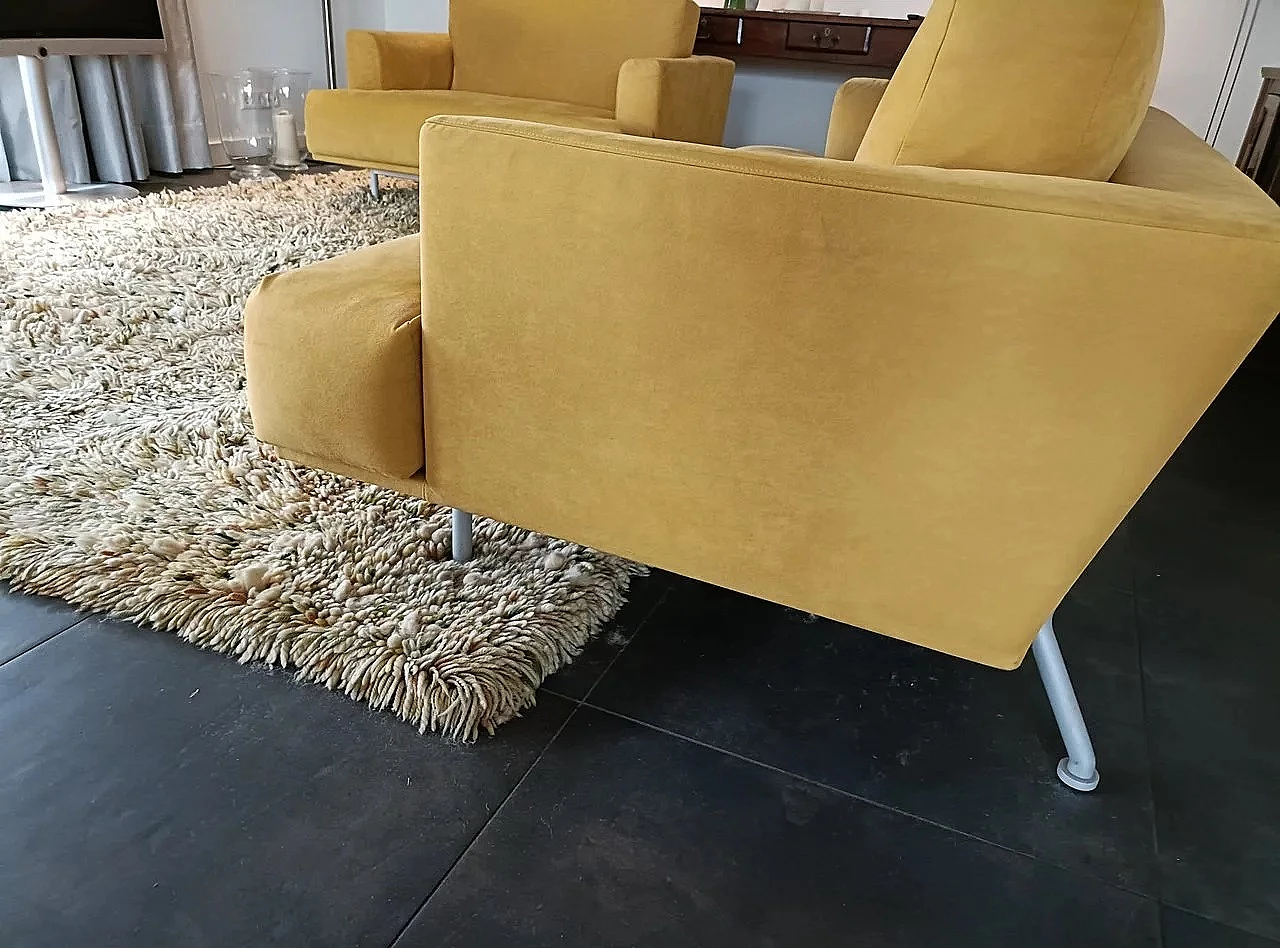Divano 190 e poltrona 120 XL in alcantara di Piero Lissoni per Cassina 15