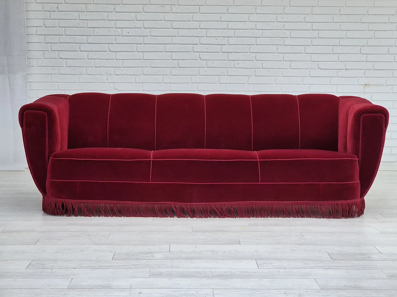 Danish 3-seater sofa in oak and red velour, 1960s 1