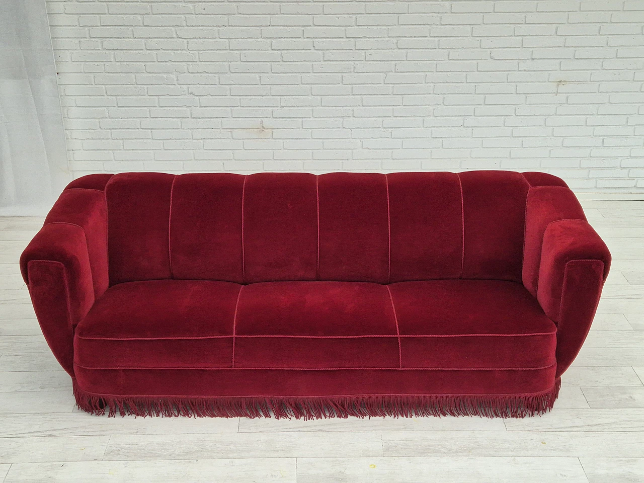 Danish 3-seater sofa in oak and red velour, 1960s 2