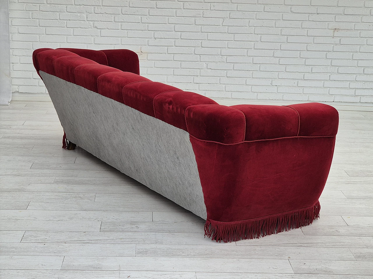 Danish 3-seater sofa in oak and red velour, 1960s 10