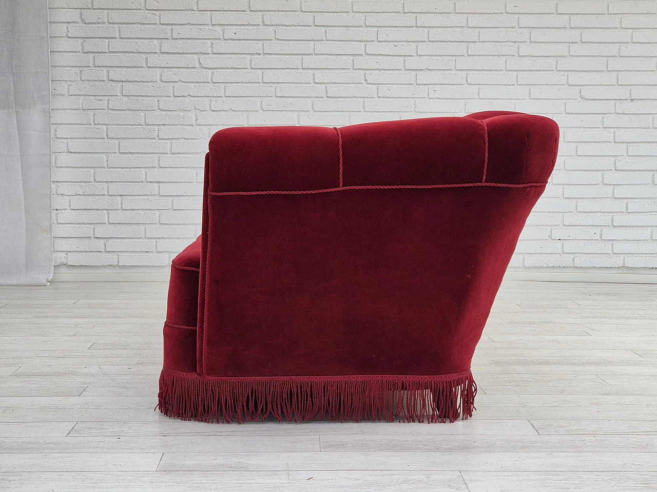 Danish 3-seater sofa in oak and red velour, 1960s 13