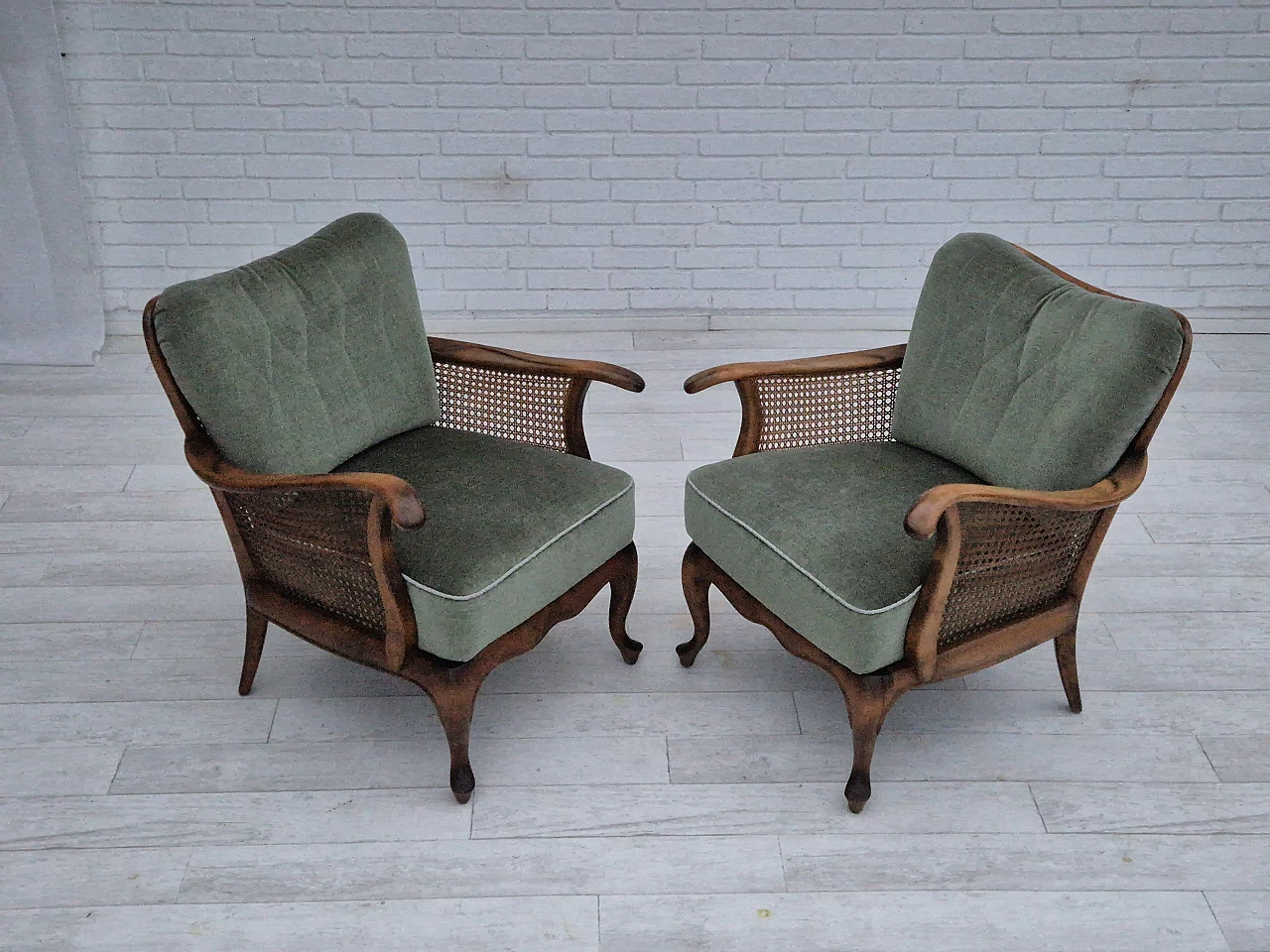 Pair of Danish armchairs in ashwood and green velour, 1950s 3