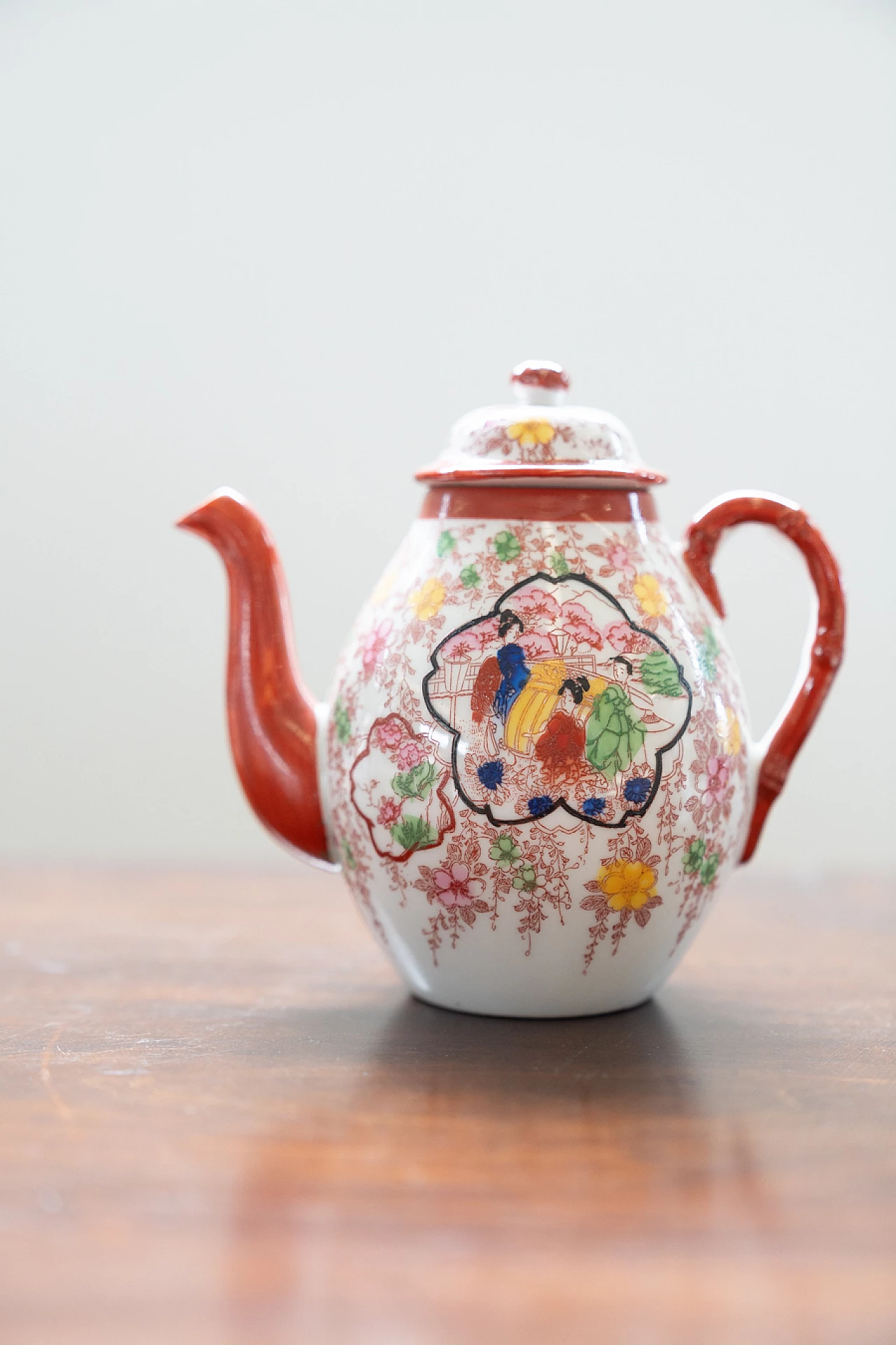 Japanese painted porcelain tea set, 1970s 3