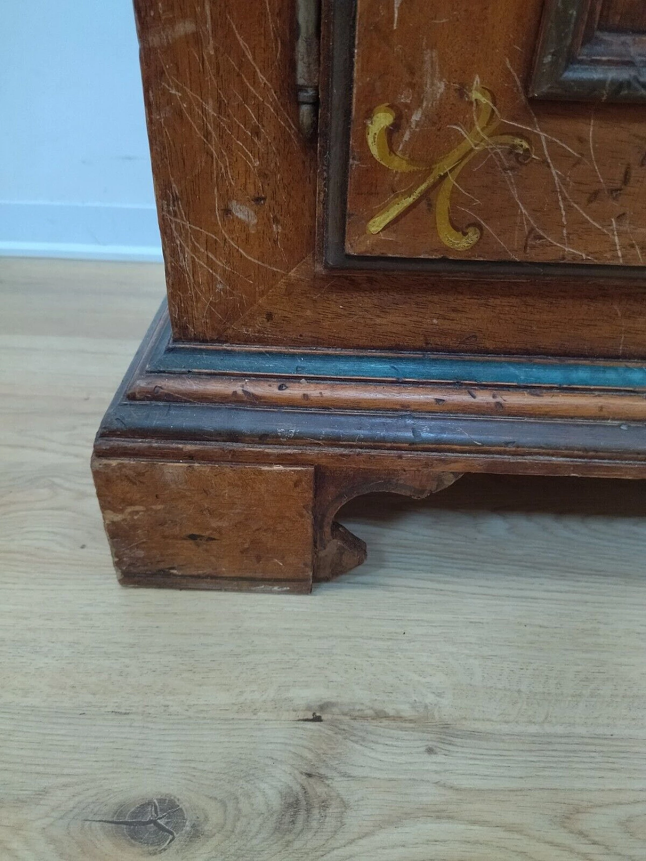 Tyrolean lacquered and painted wooden sideboard, 1950s 11