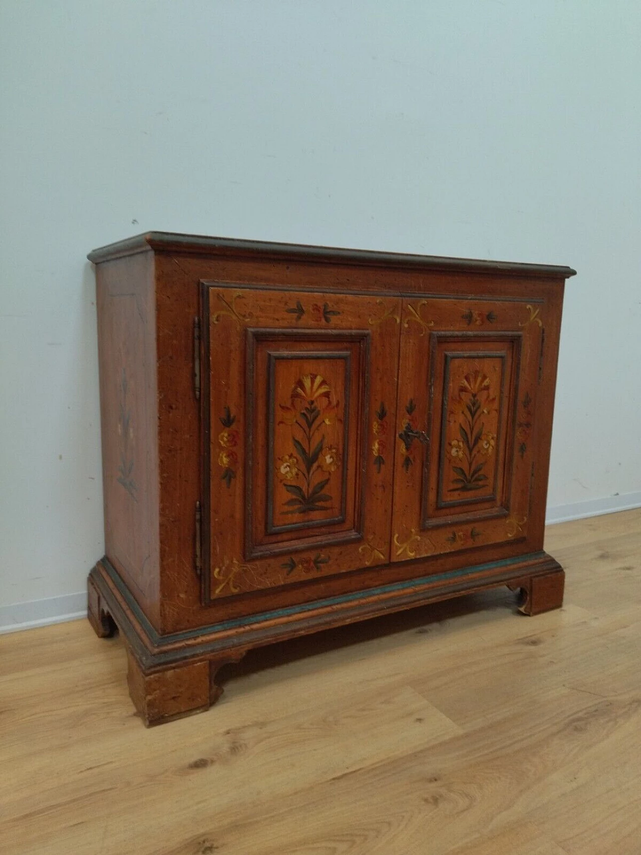 Tyrolean lacquered and painted wooden sideboard, 1950s 17
