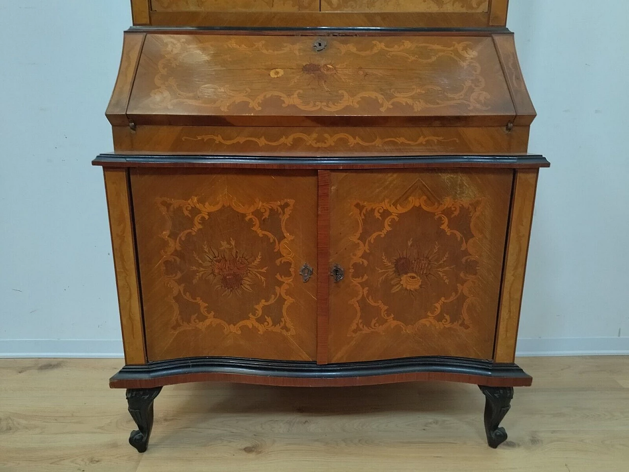 Inlaid walnut trumeau, early 20th century 6