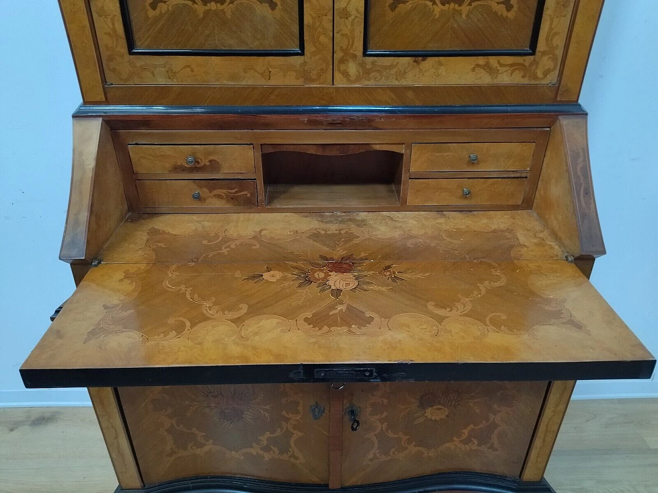 Inlaid walnut trumeau, early 20th century 12