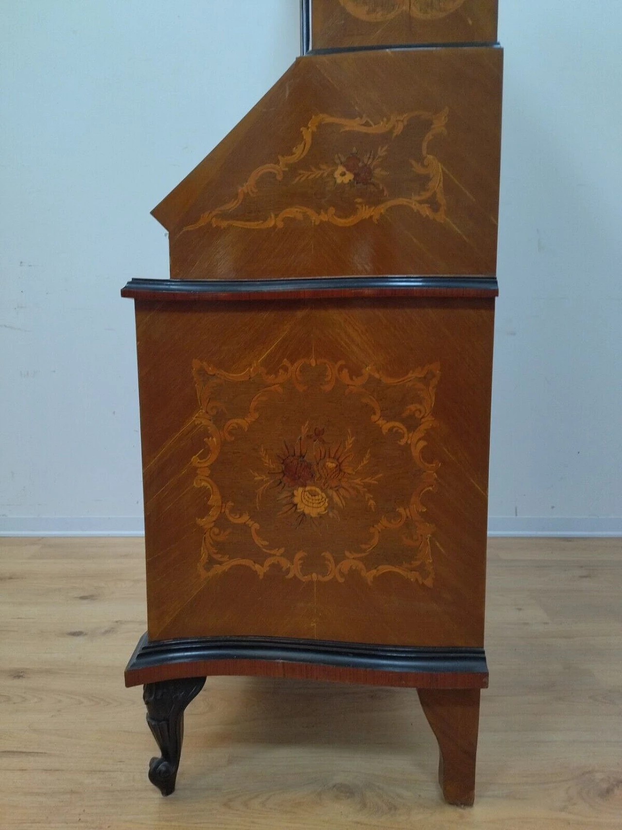 Inlaid walnut trumeau, early 20th century 17