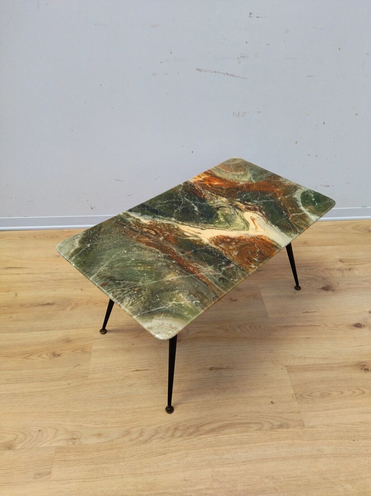 Tavolino in ferro con piano in materiale plastico, anni '50 13