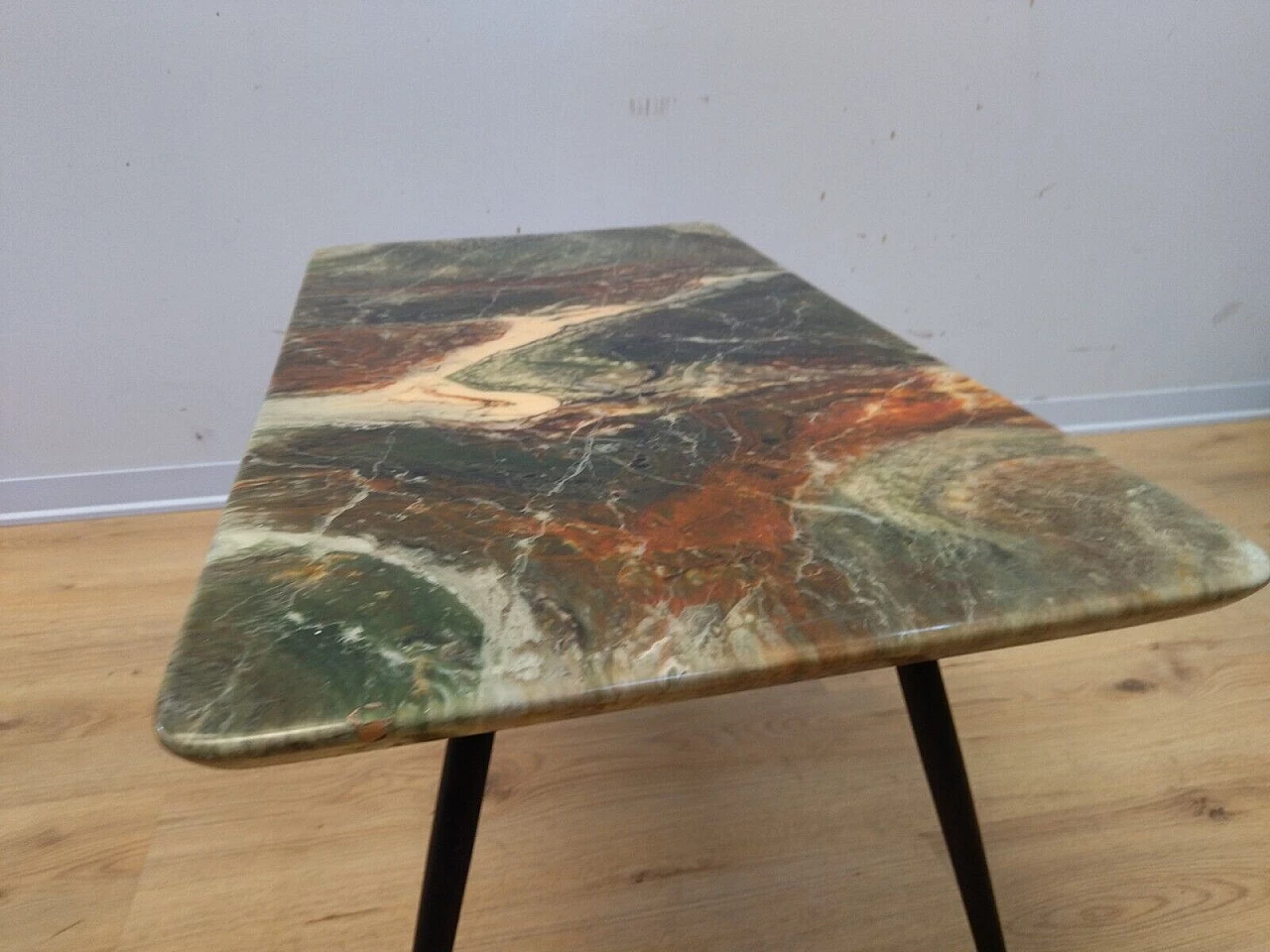 Tavolino in ferro con piano in materiale plastico, anni '50 19