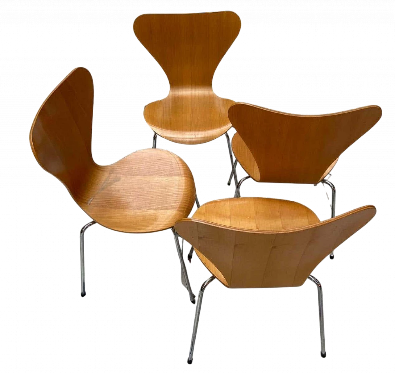 4 Series 7 wooden chairs by Arne Jacobsen for Fritz Hansen, 1992 14